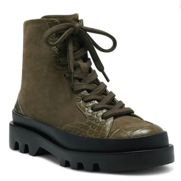 Vince Camuto Korigan Leather And Suede Lug Sole Ankle Booties Army Green SZ 9 - Picture 1 of 16